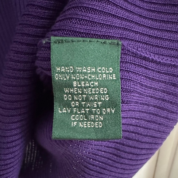 New Lauren Ralph Lauren Purple Silk V-Neck Sweater Ruffle Trim Size Large - Picture 4 of 5